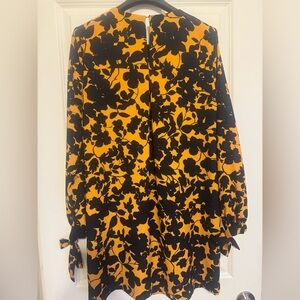 H&M one of a kind stylish mini dress